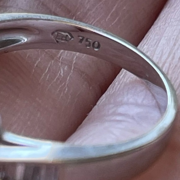 UK Estate 18K 750 WG Natural Sapphire & Diamond Engagement Ring with Appraisal - Picture 7 of 8